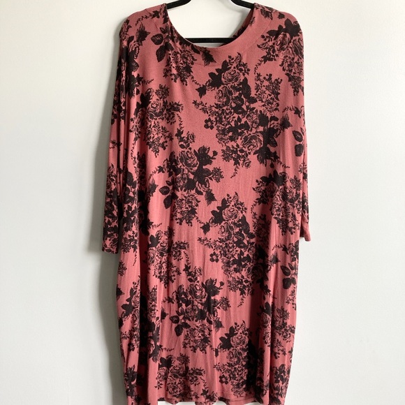 FREE PEOPLE / Floral Printed T Shirt Dress